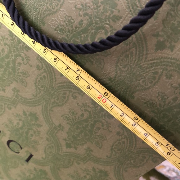 Authentic Gucci from Italy paper bag. - Picture 9 of 9